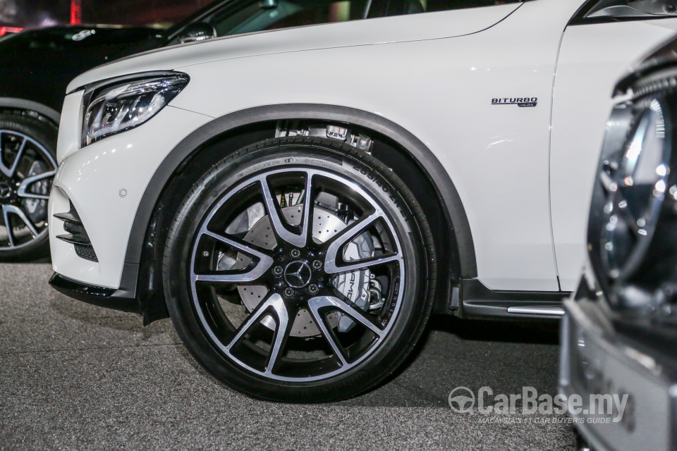 Mercedes-Benz AMG GLC X253 (2017) Exterior