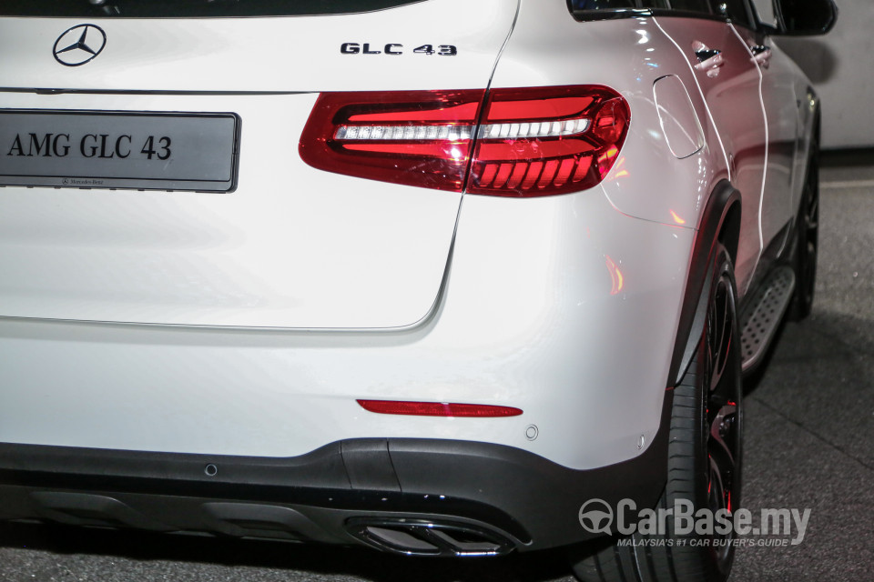Mercedes-Benz AMG GLC X253 (2017) Exterior