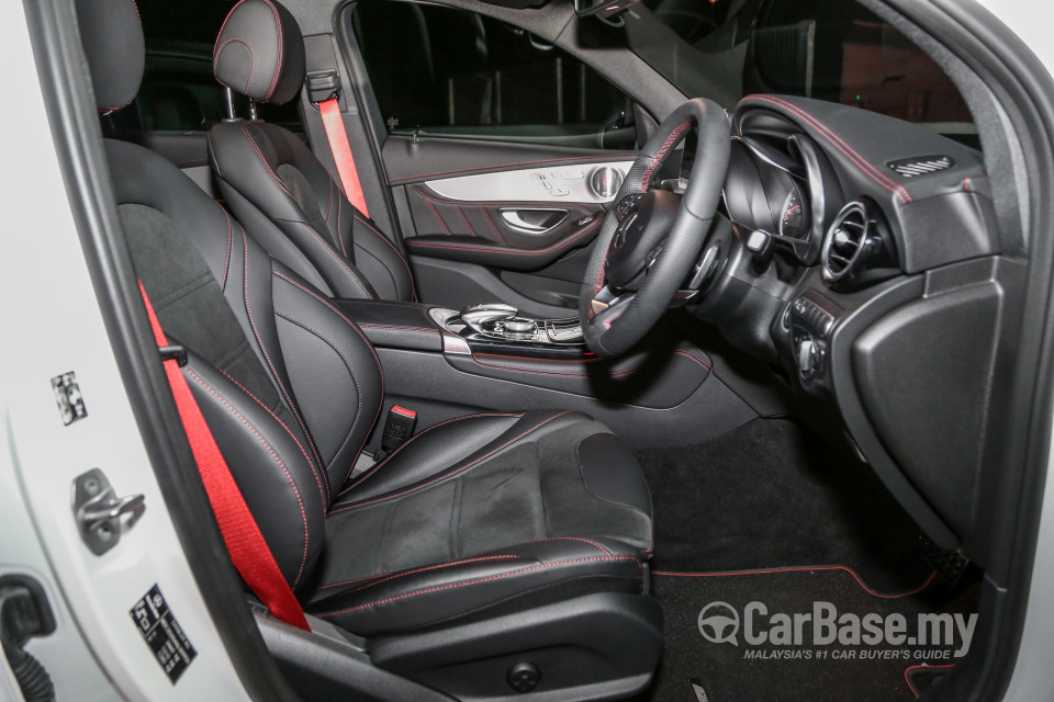 Mercedes-Benz AMG GLC X253 (2017) Interior