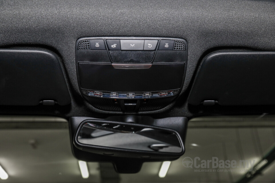 Mercedes-Benz SLC R172 Facelift (2016) Interior