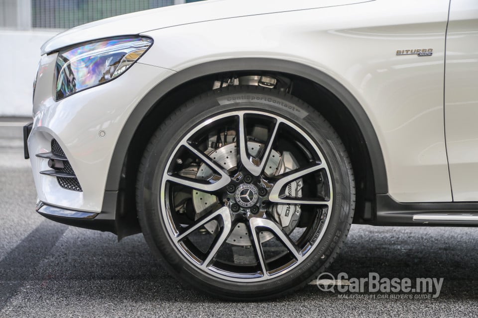 Mercedes-Benz AMG GLC Coupe C253 (2017) Exterior
