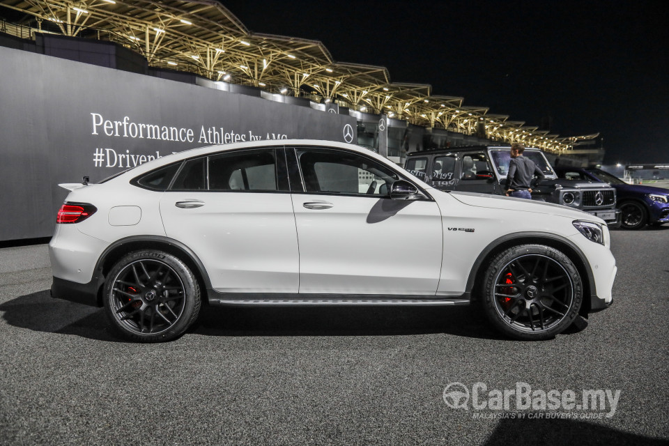 Mercedes-Benz AMG GLC Coupe C253 (2017) Exterior
