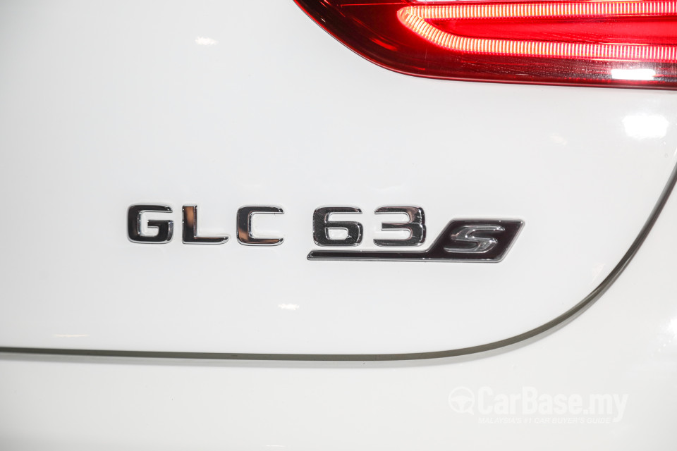 Mercedes-Benz AMG GLC Coupe C253 (2017) Exterior