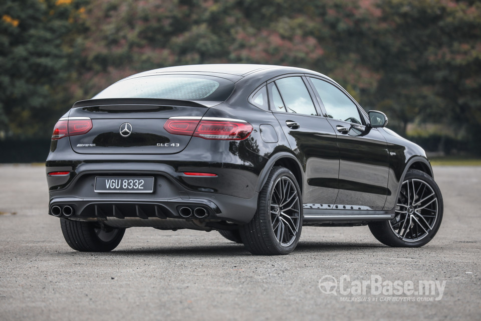 Mercedes-Benz AMG GLC Coupe C253 (2017) Exterior