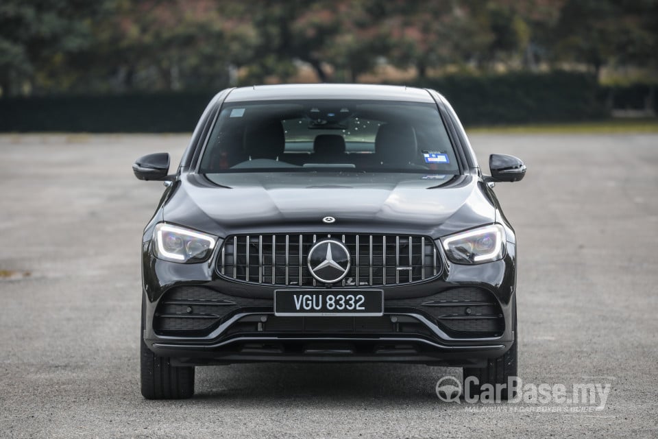 Mercedes-Benz AMG GLC Coupe C253 (2017) Exterior