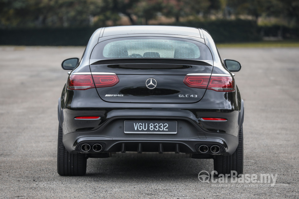 Mercedes-Benz AMG GLC Coupe C253 (2017) Exterior