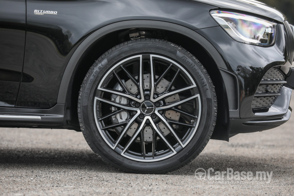 Mercedes-Benz AMG GLC Coupe C253 (2017) Exterior