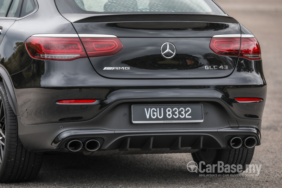 Mercedes-Benz AMG GLC Coupe C253 (2017) Exterior