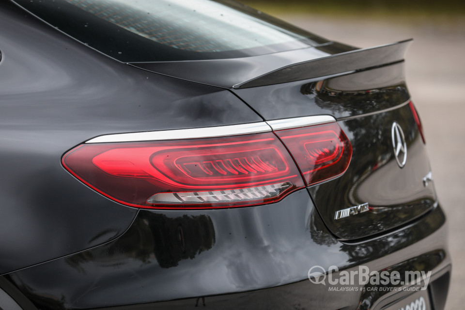 Mercedes-Benz AMG GLC Coupe C253 (2017) Exterior
