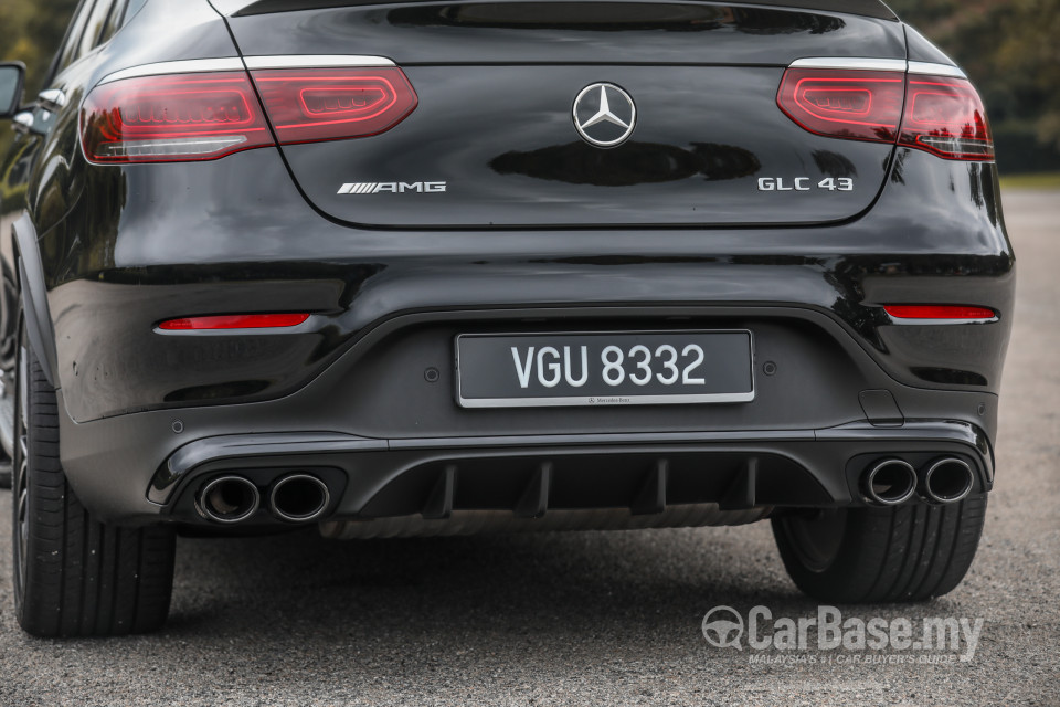 Mercedes-Benz AMG GLC Coupe C253 (2017) Exterior