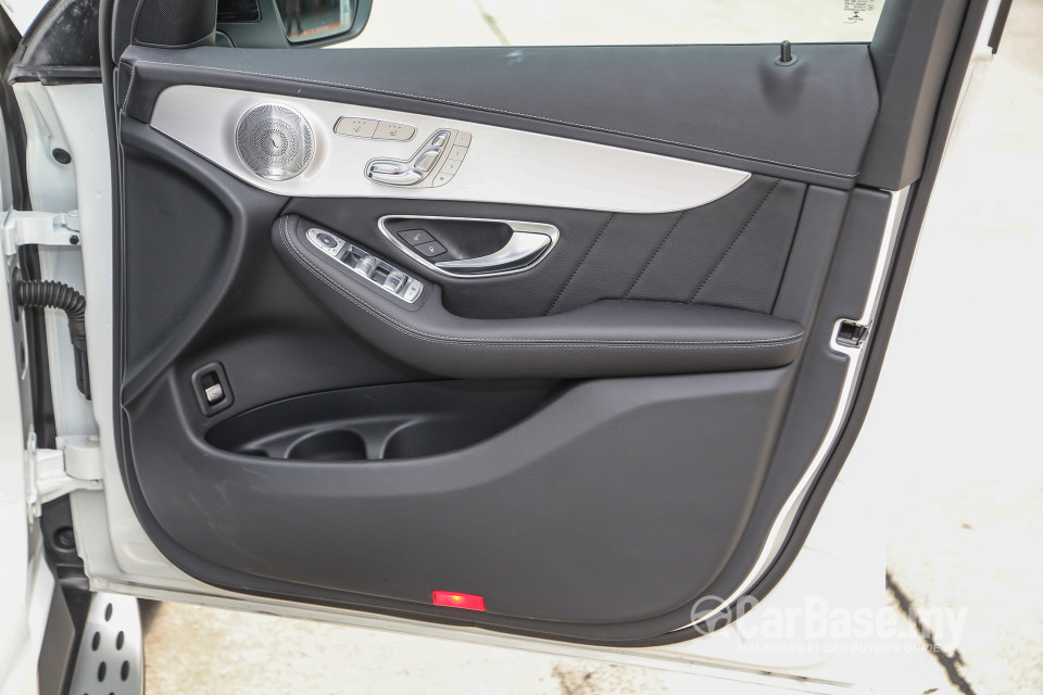 Mercedes-Benz AMG GLC Coupe C253 (2017) Interior