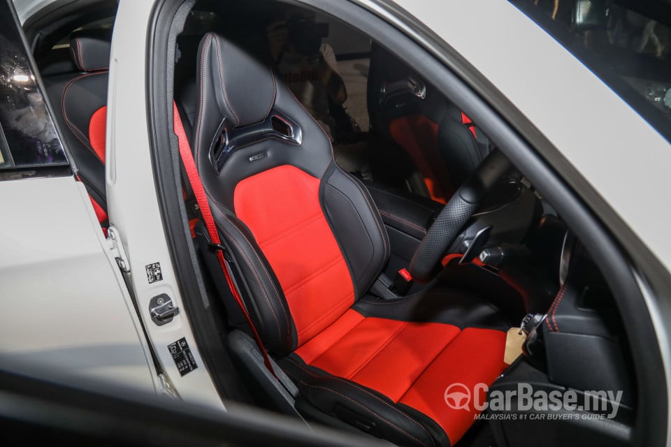 Mercedes-Benz AMG GLC Coupe C253 (2017) Interior