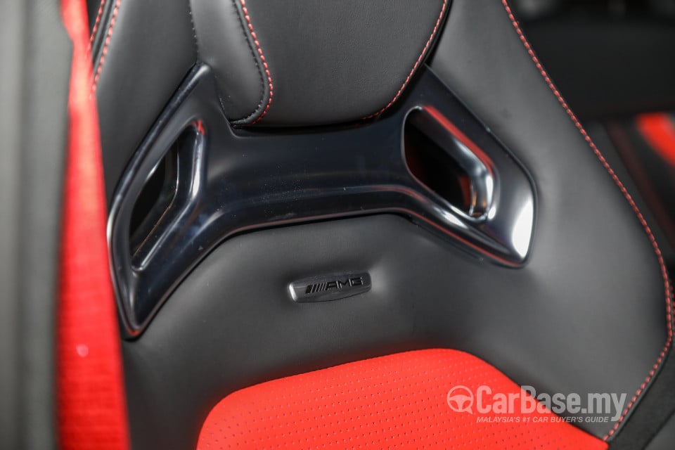 Mercedes-Benz AMG GLC Coupe C253 (2017) Interior