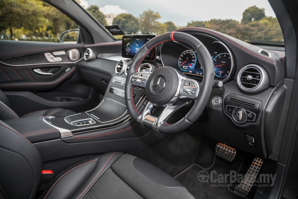 BMW i4 G26 (2022) Interior