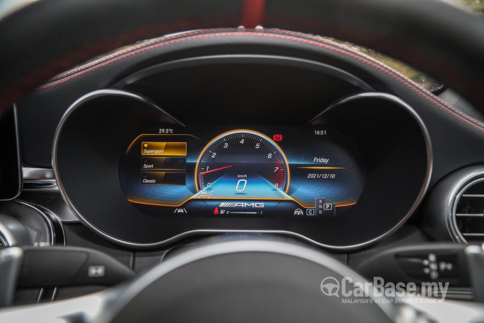Mercedes-Benz AMG GLC Coupe C253 (2017) Interior