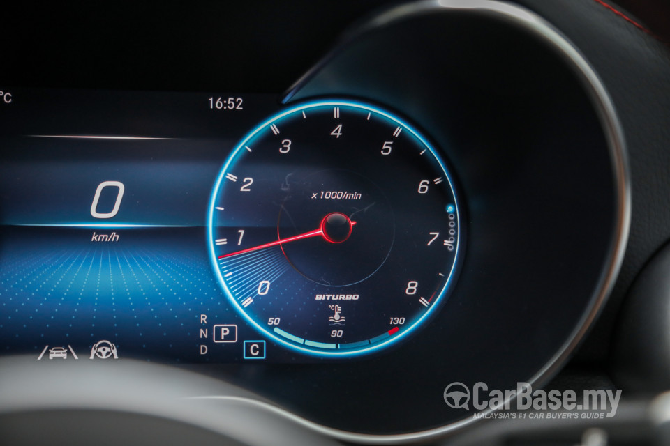 Mercedes-Benz AMG GLC Coupe C253 (2017) Interior