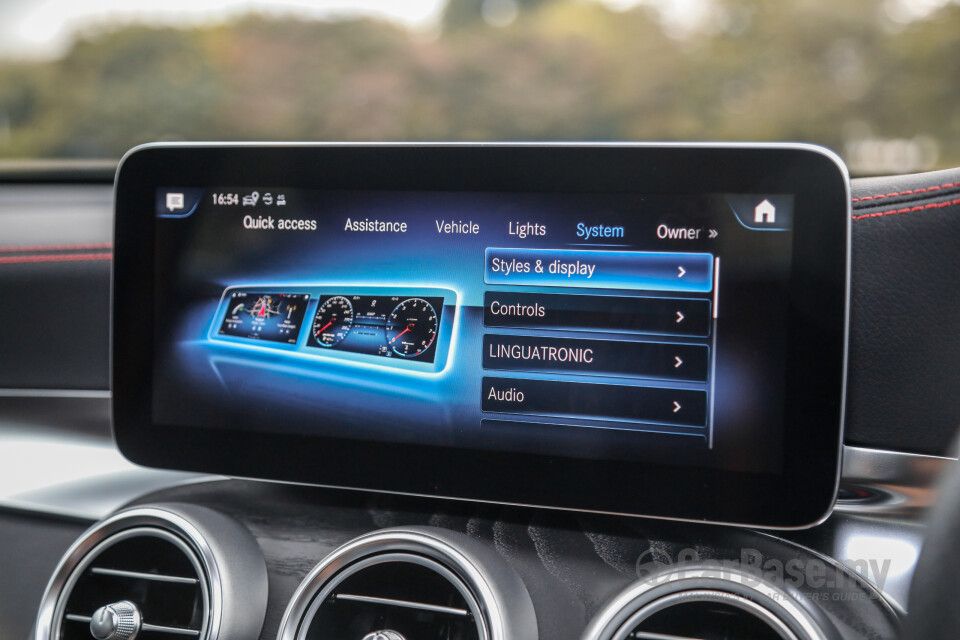 Mercedes-Benz SLC R172 Facelift (2016) Interior