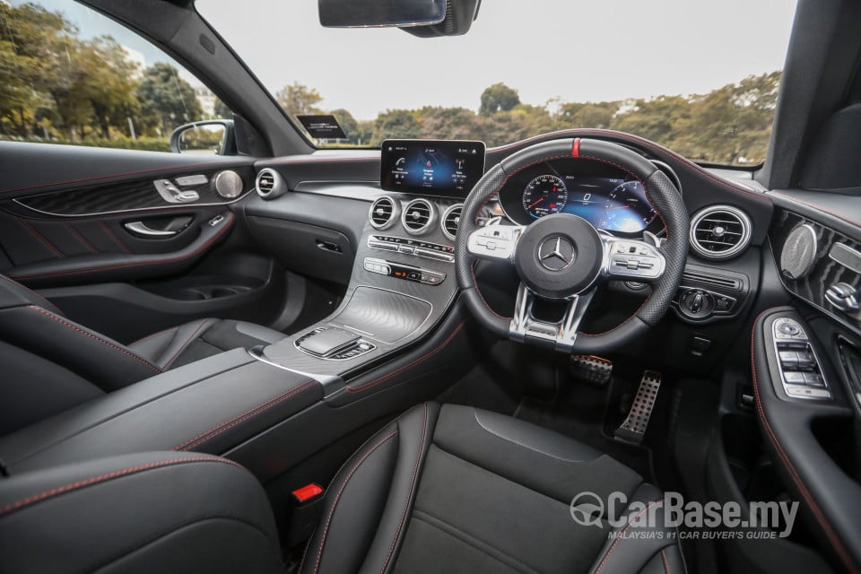 Mercedes-Benz AMG GLC Coupe C253 (2017) Interior