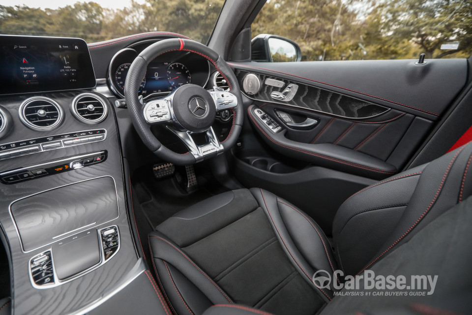 Mercedes-Benz AMG GLC Coupe C253 (2017) Interior