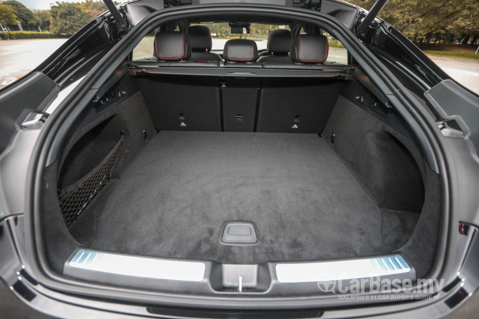 Mercedes-Benz AMG GLC Coupe C253 (2017) Interior