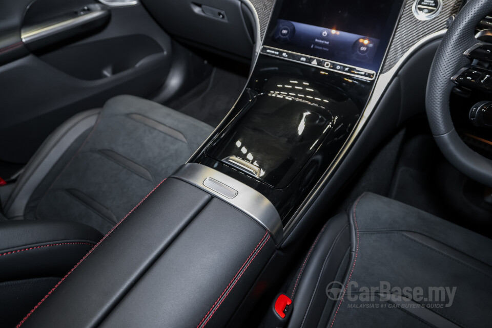 Mercedes-Benz AMG GLC Coupe C254 (2024) Interior