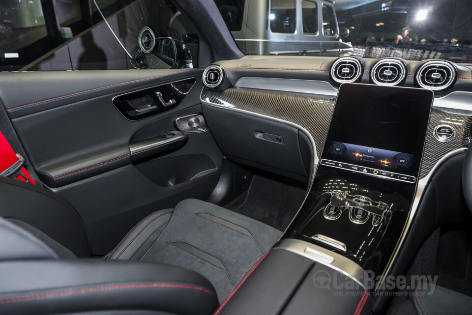 Mercedes-Benz AMG GLC Coupe C254 (2024) Interior