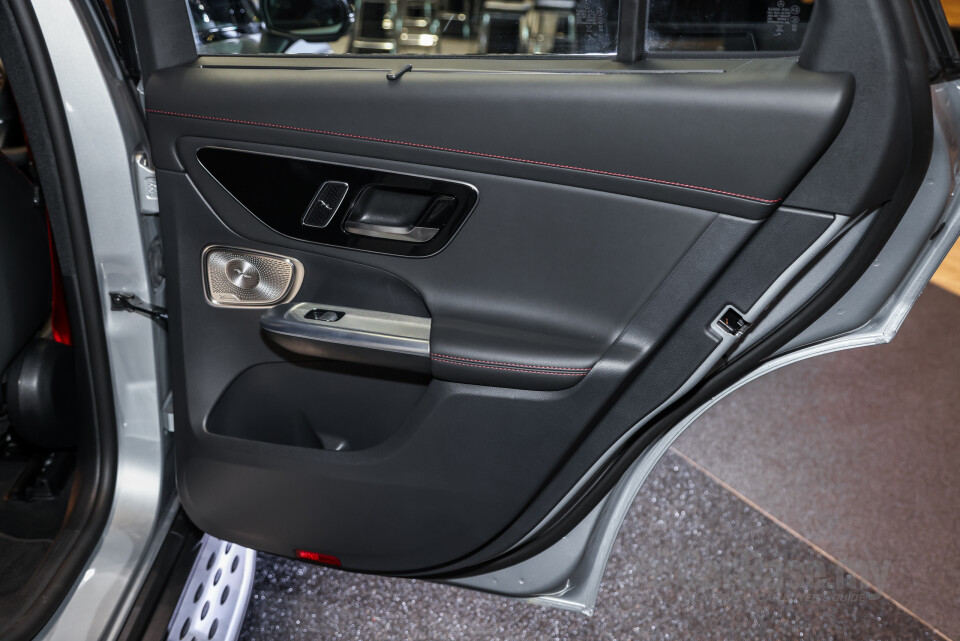Mercedes-Benz AMG GLC Coupe C254 (2024) Interior