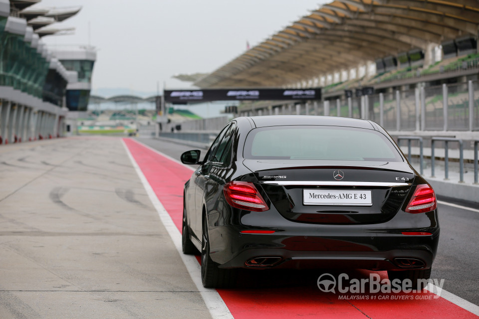 Mercedes-Benz AMG E-Class W213 (2017) Exterior