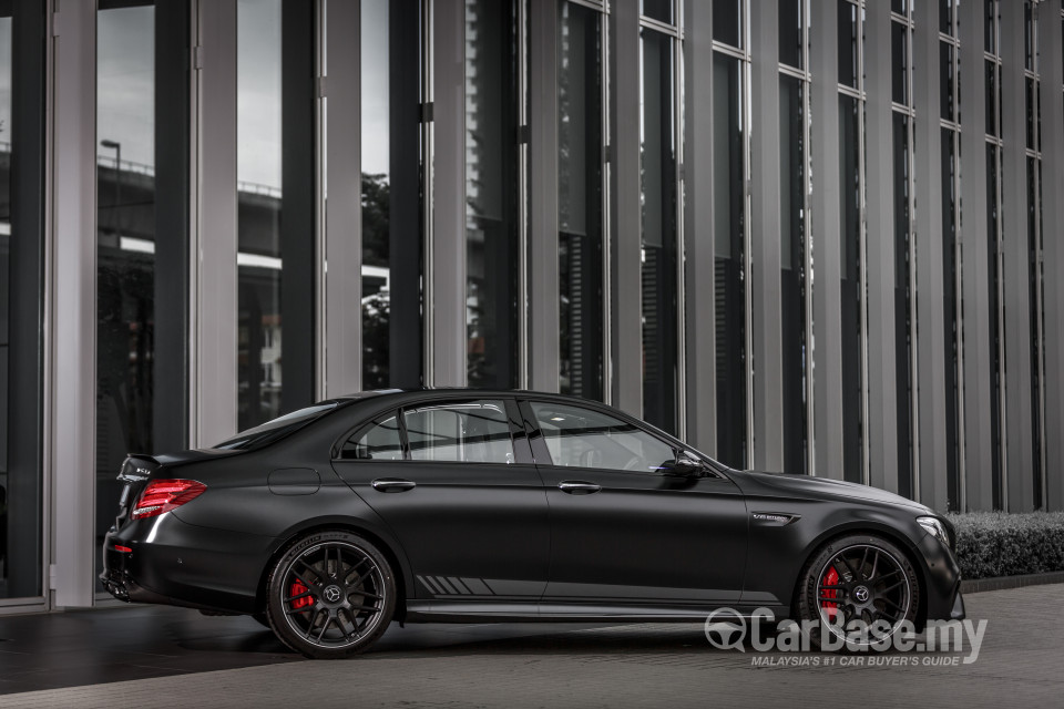 Mercedes-Benz AMG E-Class W213 (2017) Exterior