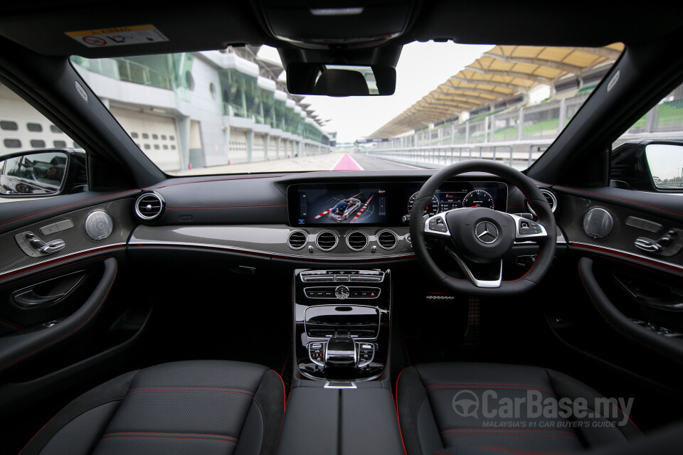 Mazda CX-9 Mk2 (2017) Interior