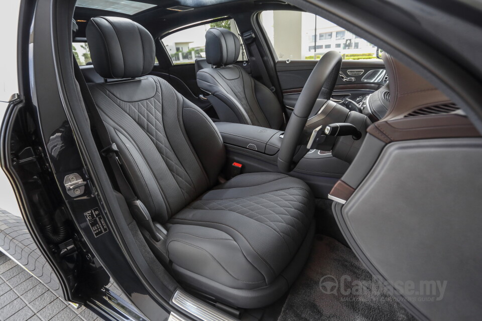 Mercedes-Benz SLC R172 Facelift (2016) Interior