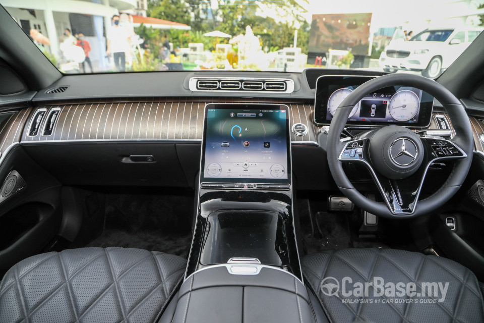 Mercedes-Benz Maybach S-Class Z223 (2022) Interior