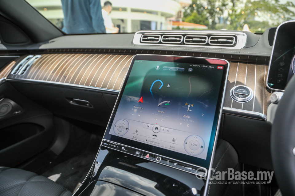 Mercedes-Benz Maybach S-Class Z223 (2022) Interior