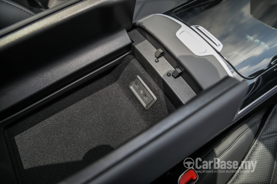 Mercedes-Benz Maybach S-Class Z223 (2022) Interior