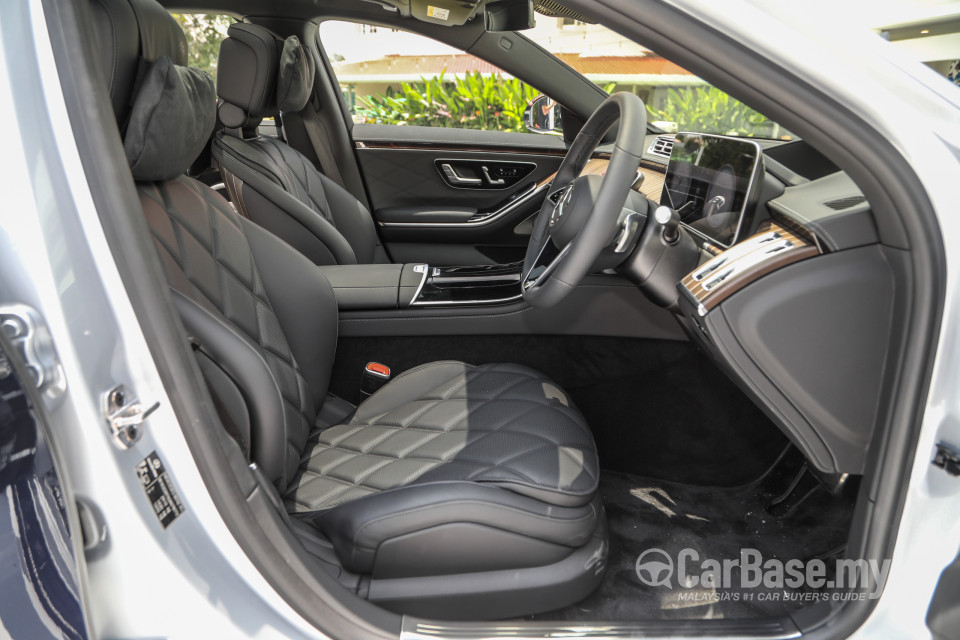 Mercedes-Benz Maybach S-Class Z223 (2022) Interior