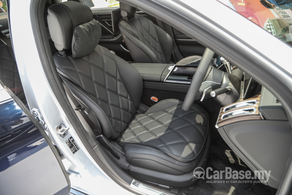 Mercedes-Benz Maybach S-Class Z223 (2022) Interior