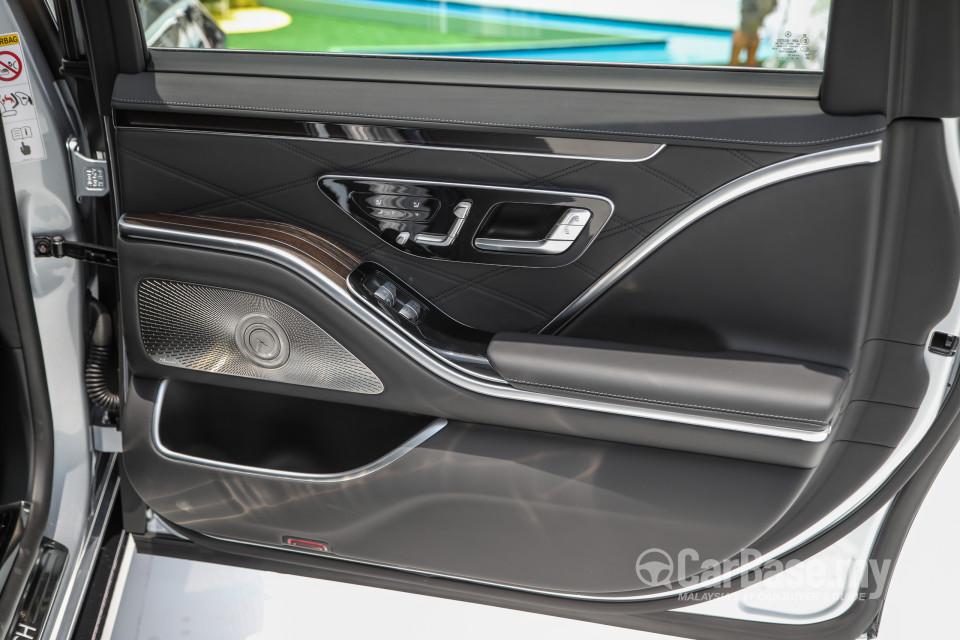 Mercedes-Benz Maybach S-Class Z223 (2022) Interior