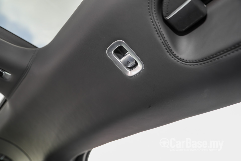 Mercedes-Benz Maybach S-Class Z223 (2022) Interior