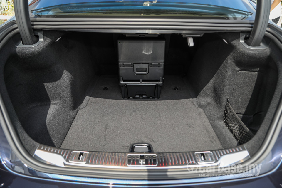 Mercedes-Benz Maybach S-Class Z223 (2022) Interior