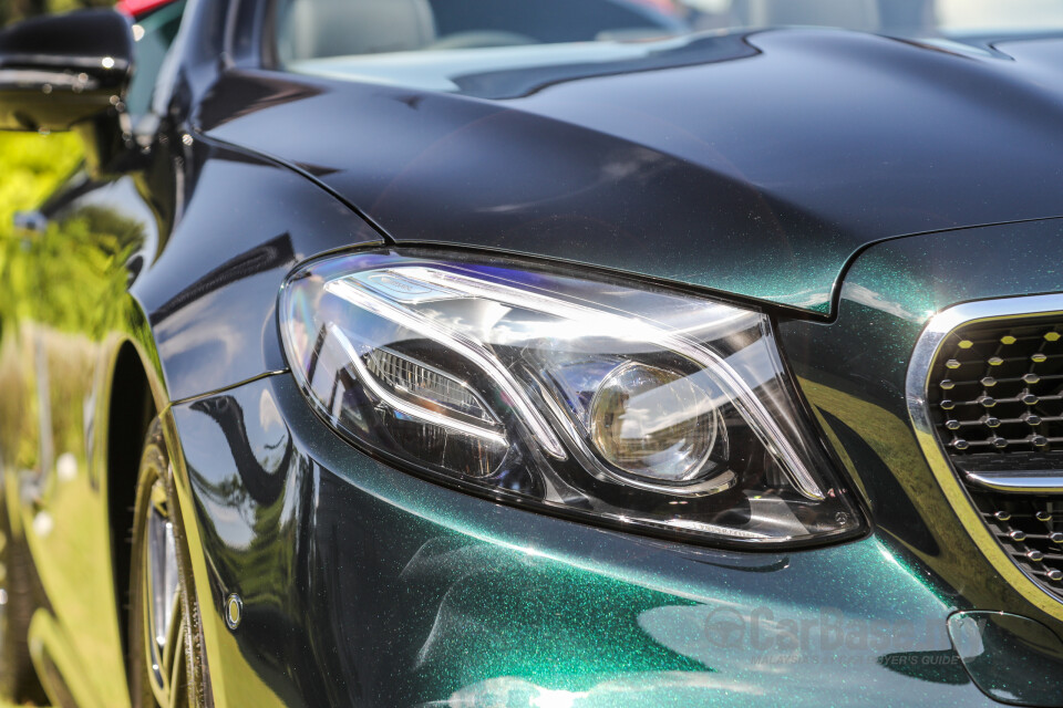 Nissan Grand Livina L11 Facelift (2013) Exterior