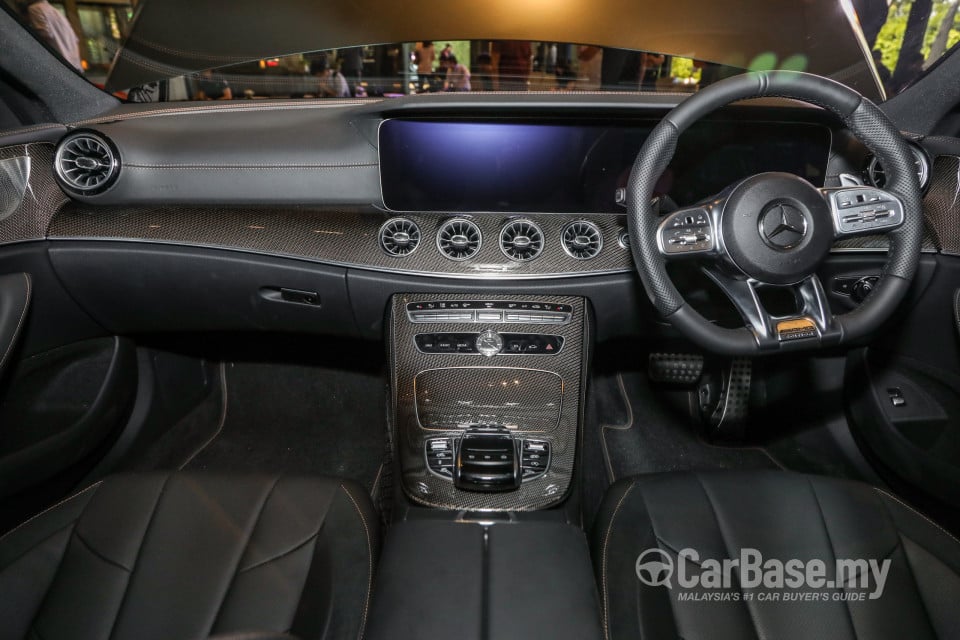 Mercedes-Benz AMG CLS C257 (2018) Interior