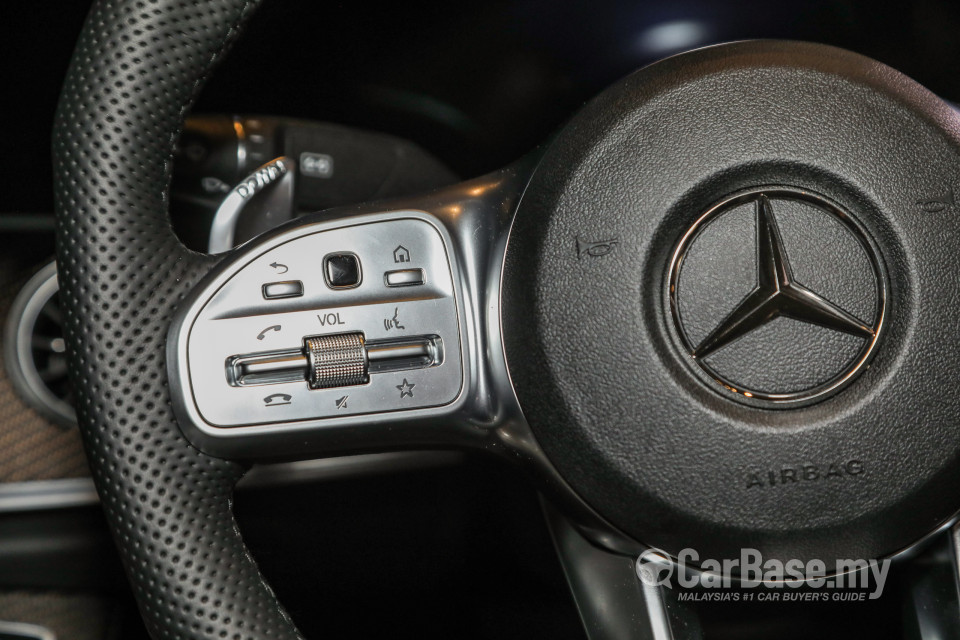 Mercedes-Benz AMG CLS C257 (2018) Interior