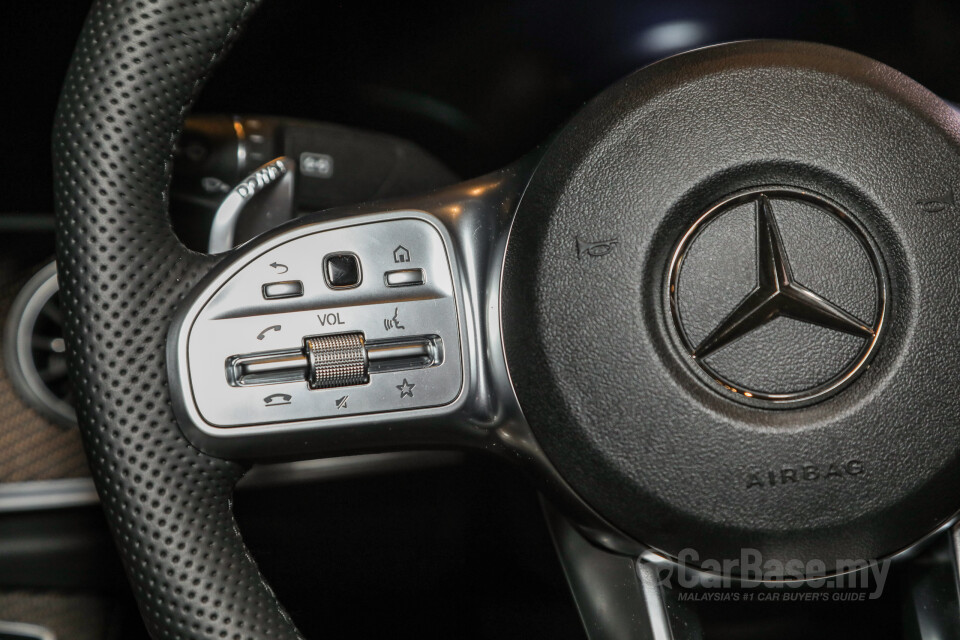 Mercedes-Benz SLC R172 Facelift (2016) Interior