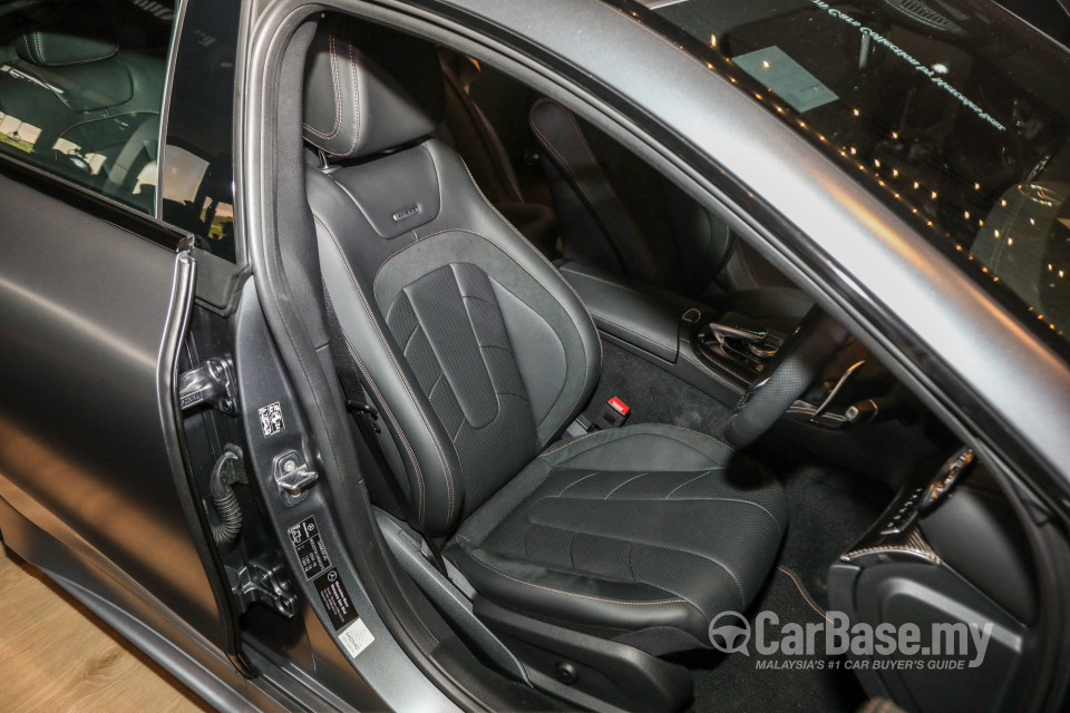 Mercedes-Benz AMG CLS C257 (2018) Interior