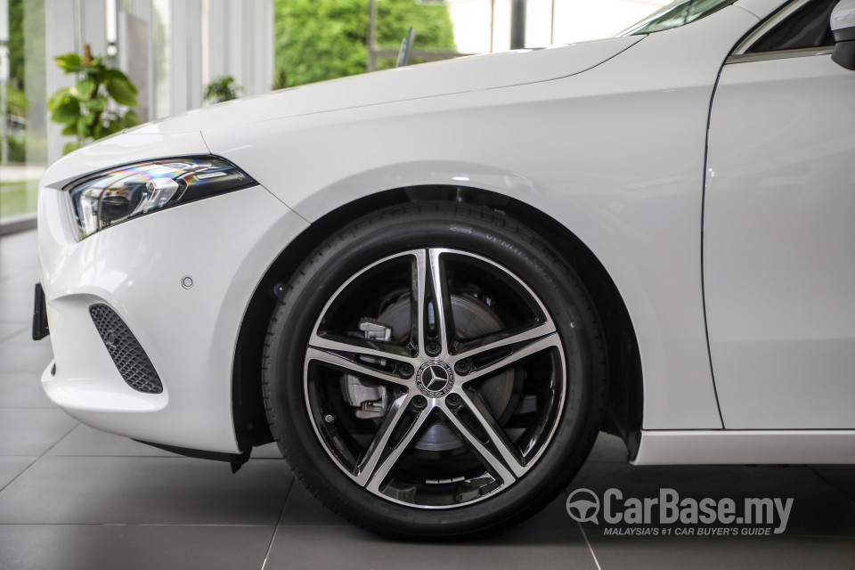 Mercedes-Benz A-Class Sedan V177 (2019) Exterior