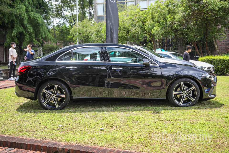 Mercedes-Benz A-Class Sedan V177 (2019) Exterior