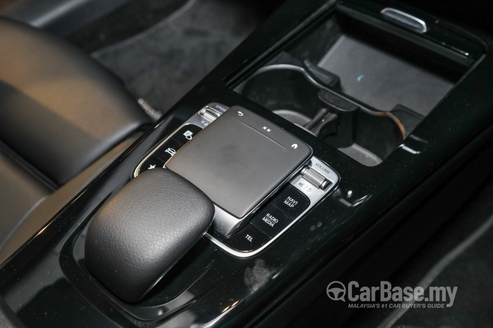Mercedes-Benz A-Class Sedan V177 (2019) Interior