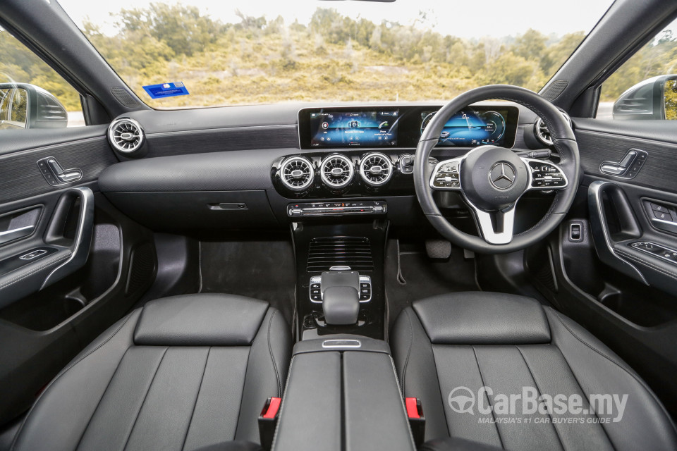 Mercedes-Benz A-Class Sedan V177 (2019) Interior