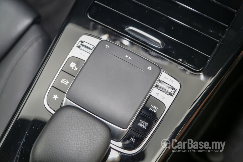 Mercedes-Benz A-Class Sedan V177 (2019) Interior