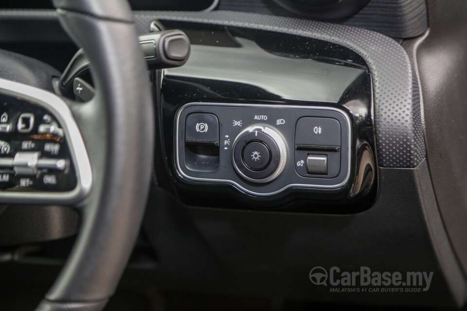 Chevrolet Cruze J300 (2012) Interior